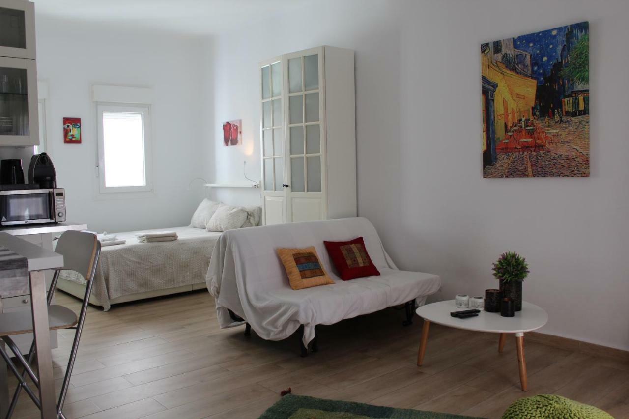 Ronda De Segovia Apartment Madrid Exterior photo